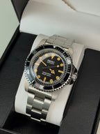 Seiko Mod Black Vintage Sub Diver | Oyster • 40mm Sapphire• NH35 Automatic
