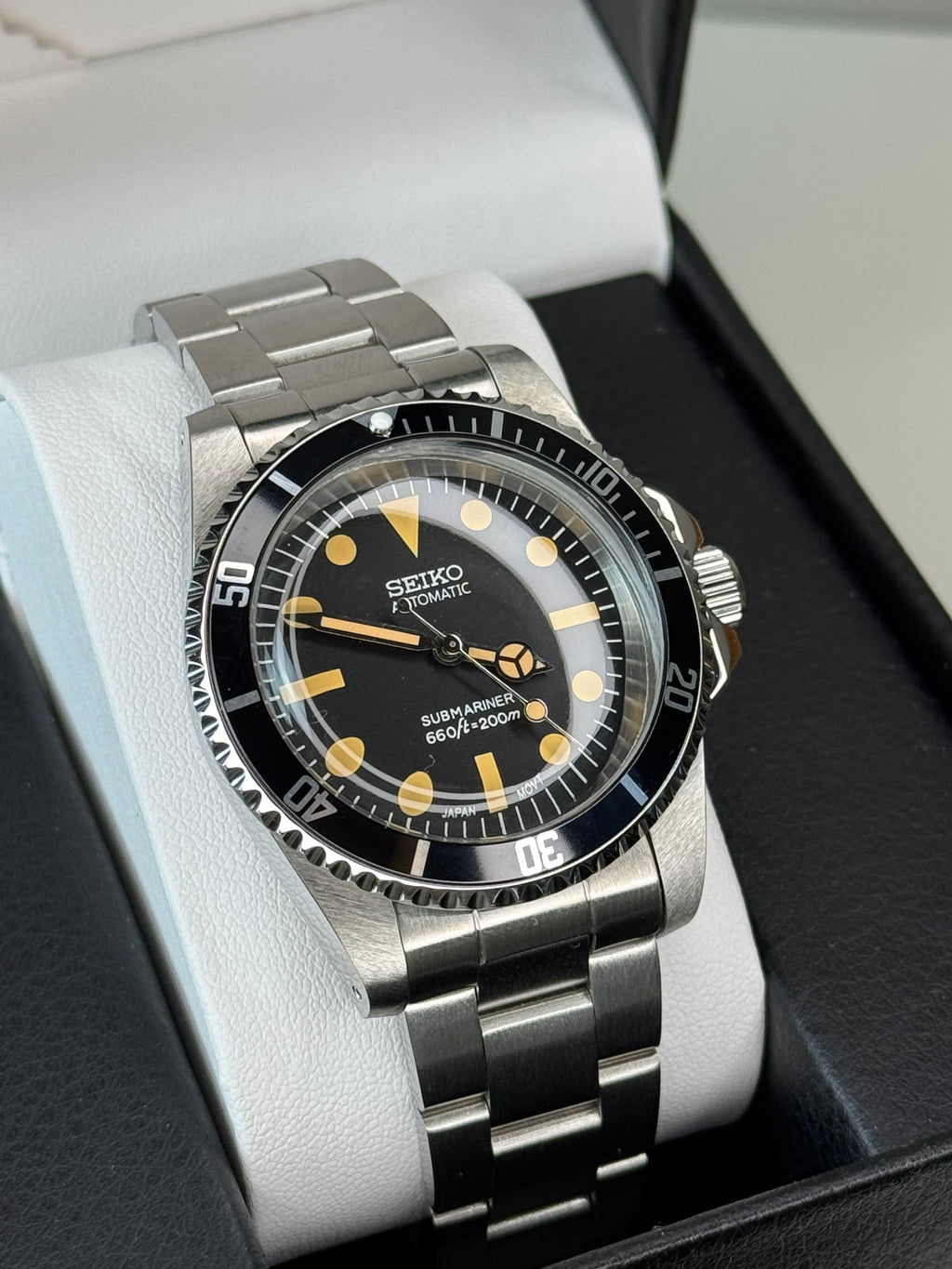 Seiko Mod Black Vintage Sub Diver | Oyster • 40mm Sapphire• NH35 Automatic