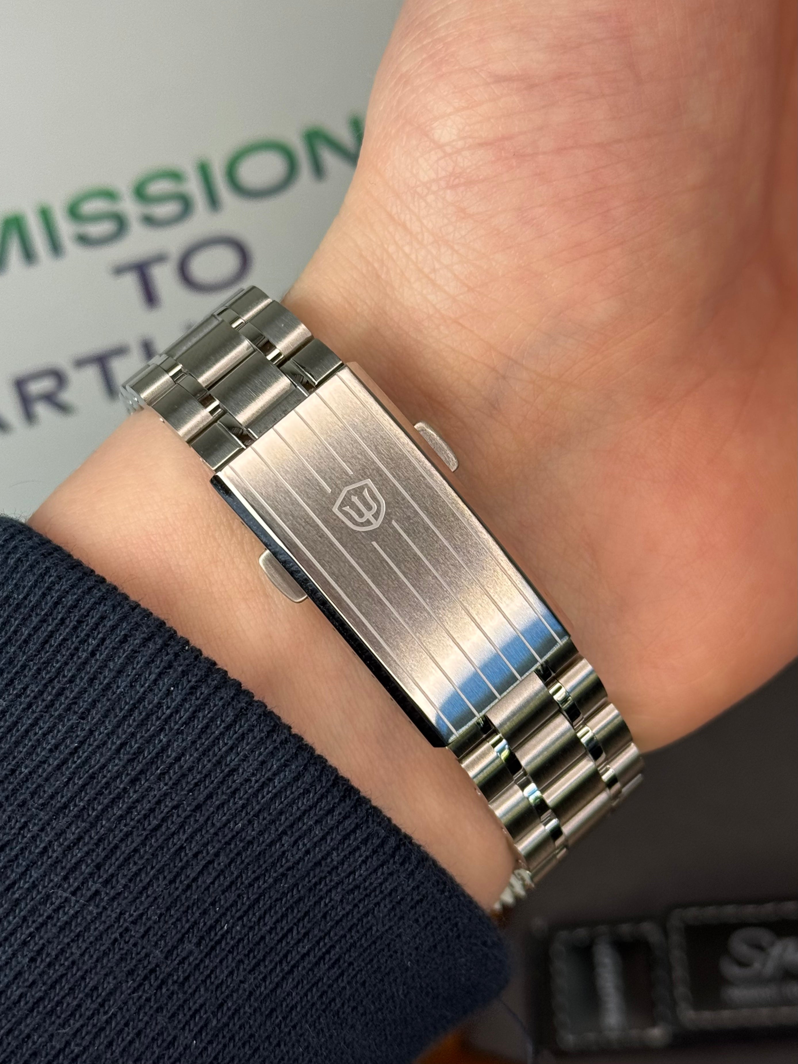 Omega X Swatch 'EarthPhase’ Moonswatch WD Metal Case