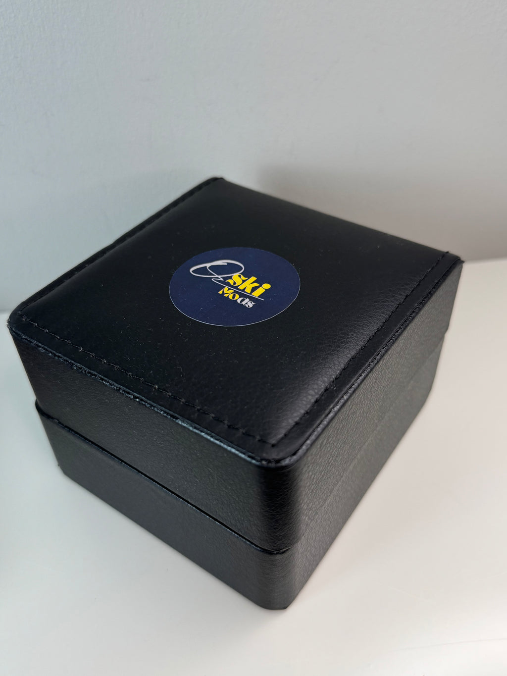 Seiko Mod 'Batman' GMT Diver | Jubilee • 40mm Sapphire• NH35 Automatic