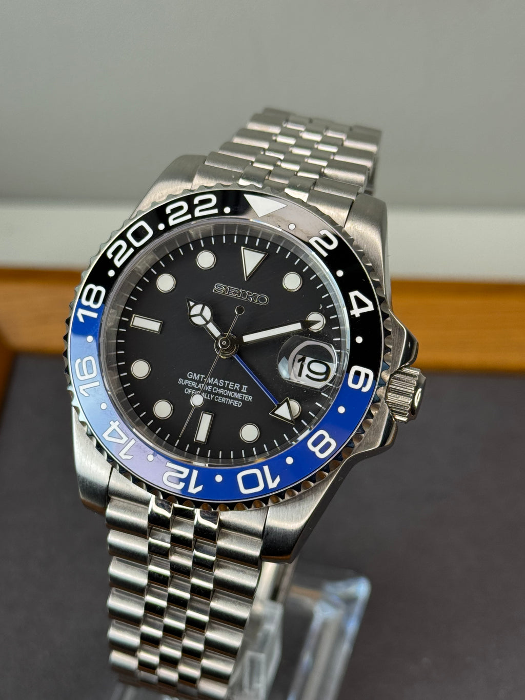 Seiko Mod 'Batman' GMT Diver | Jubilee • 40mm Sapphire• NH35 Automatic