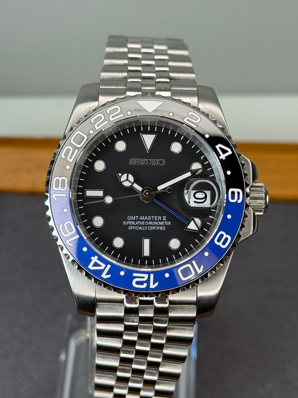 Seiko Mod 'Batman' GMT Diver | Jubilee • 40mm Sapphire• NH35 Automatic