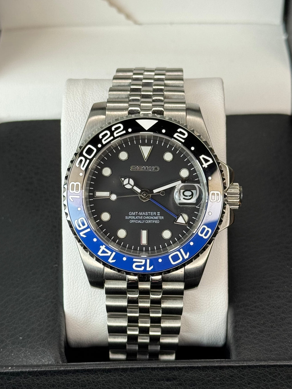 Seiko Mod 'Batman' GMT Diver | Jubilee • 40mm Sapphire• NH35 Automatic